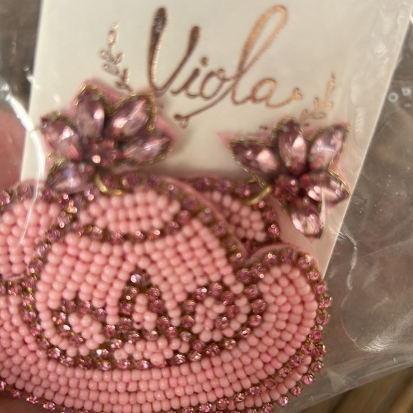 NWT Beaded Pink Cowboy Hat Earrings - Picture 4 of 4